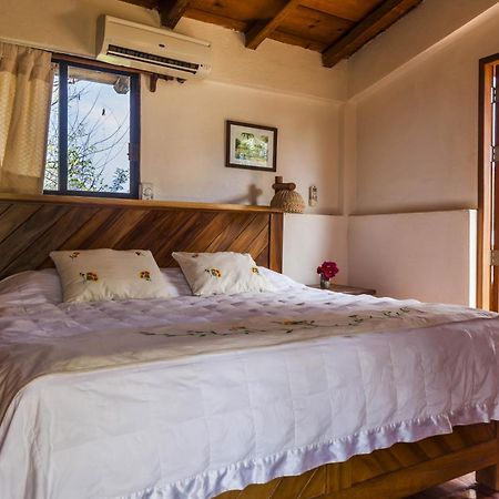 Casa Manzanillo B&B 트론코네스 외부 사진