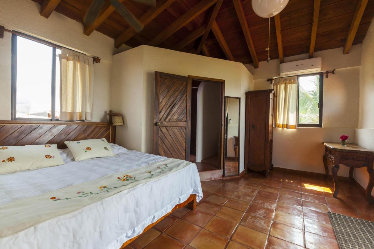 Casa Manzanillo B&B 트론코네스 외부 사진